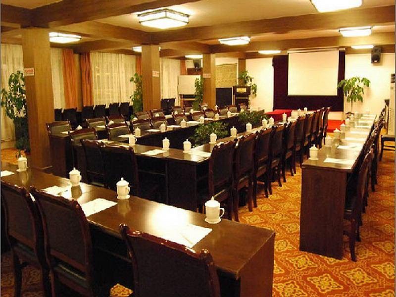 He XI Resort Hotel 麗江市 エクステリア 写真